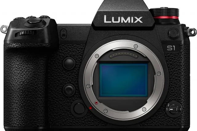 Alquiler de PANASONIC LUMIX S1 en Xermade